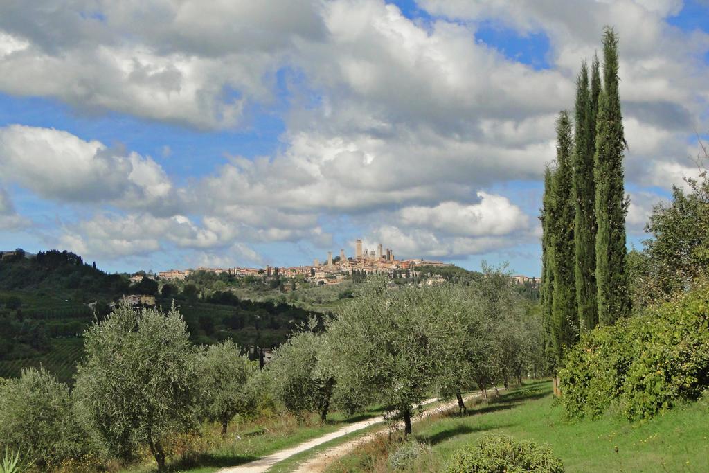 Il Borghetto Tuscan Holidays Сан Джиминяно Екстериор снимка