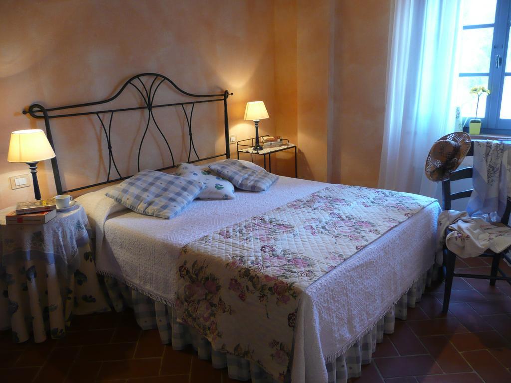Il Borghetto Tuscan Holidays Сан Джиминяно Екстериор снимка