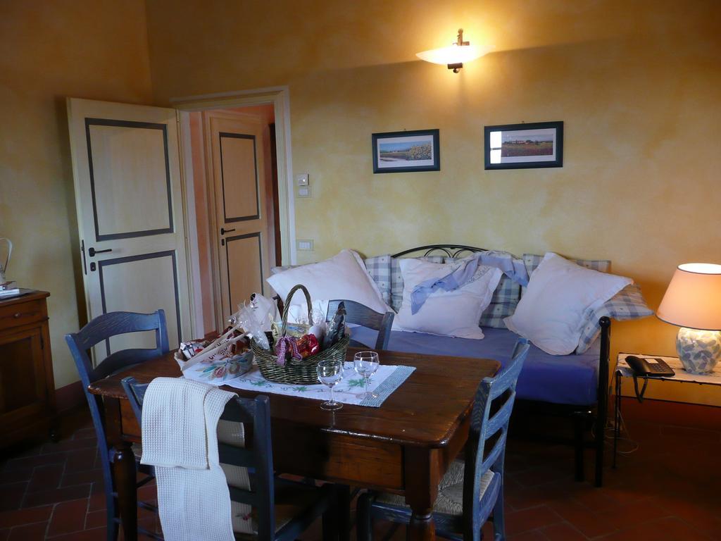Il Borghetto Tuscan Holidays Сан Джиминяно Екстериор снимка